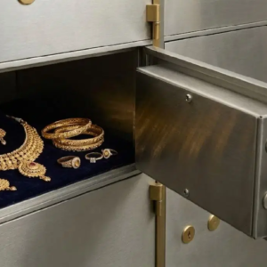 যত খুশি সোনা কি রাখা সম্ভব ব্যাঙ্ক লকারে? RBI-এর কড়া নিয়ম না জানলে পড়তে পারেন বিপাকে!