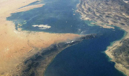 হরমুজ প্রণালীতে বড় ঘোষণা ইরানের! ওমান সীমান্ত দিয়ে চলা জাহাজের ওপর থেকে সরছে ‘টোল’ হরমুজ প্রণালীতে বড় ঘোষণা ইরানের! ওমান সীমান্ত দিয়ে চলা জাহাজের ওপর থেকে সরছে ‘টোল’