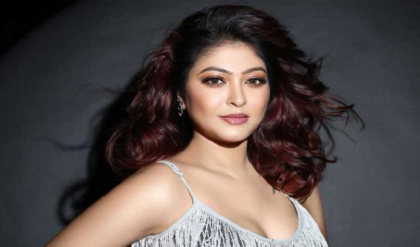 রুকমার হাতে কি ভূতের খপ্পর? রহস্যময় ‘বেগুনকোদর’ স্টেশনে পা রাখছেন টলি সুন্দরী!