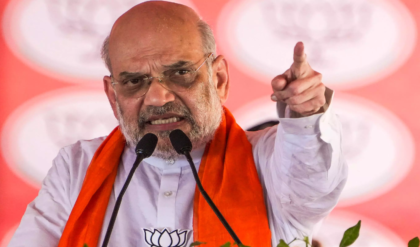 বঙ্গে শাহ-ধামাকা: ‘ভয় নয় ভরসা’ নিয়ে হাজির বিজেপি, লক্ষ্মীর ভাণ্ডারকে টেক্কা দিতে মাসিক ৩০০০?