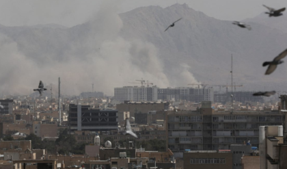 মধ্যপ্রাচ্যে যুদ্ধের মেঘে ঢাকা পড়ল শান্তি বৈঠক! লেবানন ইস্যুতে আমেরিকার ওপর চরম ক্ষুব্ধ ইরান