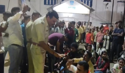 মোদির সভায় সাড়ে ৪০০ মোবাইল গায়েব! আসানসোলে ধুন্ধুমার, থানা ঘেরাও অগ্নিমিত্রার