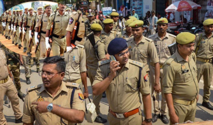 ভোটের মুখে বাংলায় নজিরবিহীন পুলিশি রদবদল! একযোগে ১০০ আধিকারিককে নির্বাচনী কাজ থেকে ছাঁটাই