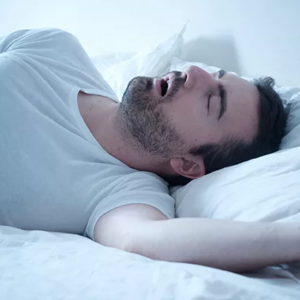 ঘুমের মধ্যে দম আটকে যাওয়া কি স্বাভাবিক? ‘স্লিপ অ্যাপনিয়া’ হতে পারে আপনার মৃত্যুর কারণ! ঘুমের মধ্যে দম আটকে যাওয়া কি স্বাভাবিক? ‘স্লিপ অ্যাপনিয়া’ হতে পারে আপনার মৃত্যুর কারণ!