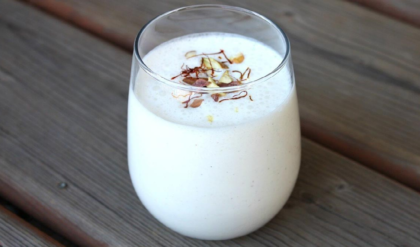 গরমে প্রাণ জুড়াতে ঘরেই বানান দোকানের মতো ‘শাহি মালাই লাচ্ছি’! রইল তৈরির সবথেকে সহজ সিক্রেট রেসিপি