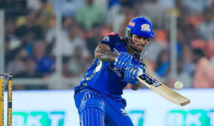 তিলকের তাণ্ডবে আহমেদাবাদ জয় মুম্বইয়ের! ২২ বলে ১৯ থেকে ৪৫ বলে ১০১— হার্দিকের কোন মন্ত্রে বদলে গেল ম্যাচের ভাগ্য?