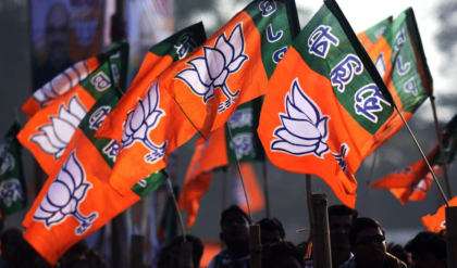 ভোটের আগেই রণক্ষেত্র হৃদয়পুর! বোমাবাজি ও বিজেপি প্রার্থীর ওপর হামলায় তুঙ্গে উত্তেজনা