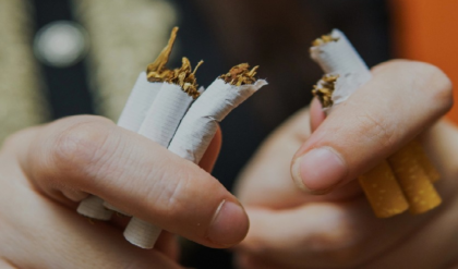 ফুসফুসকে দিন নতুন জীবন! ধূমপান ছাড়ার এই ৫টি সহজ উপায় বদলে দেবে আপনার জগত