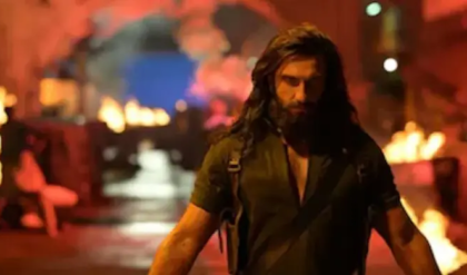 বক্সঅফিসে রণবীর-তাণ্ডব! ৯০০ কোটির গণ্ডি পার ‘ধুরন্ধর ২’-এর, সিংহাসন হারাল কেজিএফ-আরআরআর!