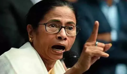 ‘আমও যাবে, ছালাও যাবে!’ সুতির সভা থেকে বিজেপি-কংগ্রেসকে বেনজির হুঁশিয়ারি মমতার