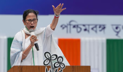 . “বাংলায় রাষ্ট্রপতি শাসন জারির ছক!” সাগরদিঘি থেকে মোদী-শাহকে চরম হুঁশিয়ারি মমতার