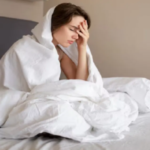 নতুন জায়গায় গেলেই কি সারারাত এপাশ-ওপাশ করেন? আপনার মস্তিষ্কের এক গোপন ‘সুরক্ষা কবচ’ই আপনার ঘুমের শত্রু! নতুন জায়গায় গেলেই কি সারারাত এপাশ-ওপাশ করেন? আপনার মস্তিষ্কের এক গোপন ‘সুরক্ষা কবচ’ই আপনার ঘুমের শত্রু!