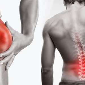 হাঁটু ও কোমরের ব্যথায় কাবু? ফিজিওথেরাপি নয়, এই ৫টি ঘরোয়া টোটকাতেই পাবেন ম্যাজিক আরাম!