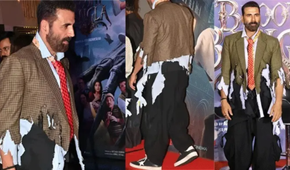 ছেঁড়া ব্লেজার আর অদ্ভুত টাই! প্রকাশ্য জনসভায় এ কী হাল অক্ষয় কুমারের? তুঙ্গে চর্চা