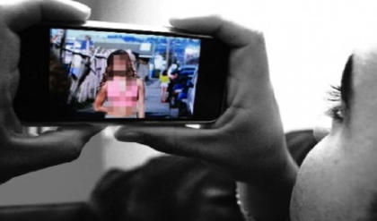 সেক্সটিং-এর নেশা কি অজান্তেই ধ্বংস করছে আপনার জীবন? লজ্জা ঝেড়ে ফেলে সত্যিটা জানুন