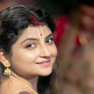 ভোটের মুখে বড় কেলেঙ্কারি? নাইজেরিয়ান ফুটবলার নিয়ে প্রচার অদিতি মুন্সির! কমিশনে নালিশ বিজেপির