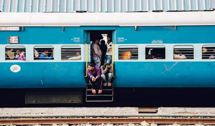 সিঁড়ি ভাঙার দিন শেষ! পূর্ব রেলের স্টেশনে আমূল বদল, কী সুবিধা পাচ্ছেন যাত্রীরা? সিঁড়ি ভাঙার দিন শেষ! পূর্ব রেলের স্টেশনে আমূল বদল, কী সুবিধা পাচ্ছেন যাত্রীরা?