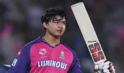 শচীনের ৩৭ বছরের রেকর্ড কি এবার অতীত? ১৫ বছরের বৈভবের ব্যাটে কাঁপছে বিশ্বক্রিকেট!