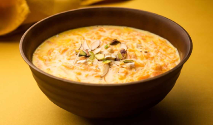নববর্ষের পাতে আনুন নতুন চমক! সাধারণ পায়েস নয়, এবার ট্রাই করুন শাহী ‘নারকেলের রাবড়ি’
