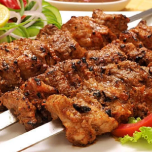 রেস্তোরাঁর স্বাদ এবার ঘরেই! ঝটপট বানিয়ে ফেলুন নরম ও জুসি চিকেন শিক কাবাব