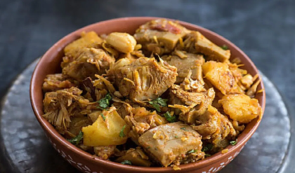 মাংসের স্বাদকেও হার মানাবে এই নিরামিষ এঁচোড়! জানুন অনুষ্ঠান বাড়ির মতো রান্নার গোপন টিপস মাংসের স্বাদকেও হার মানাবে এই নিরামিষ এঁচোড়! জানুন অনুষ্ঠান বাড়ির মতো রান্নার গোপন টিপস