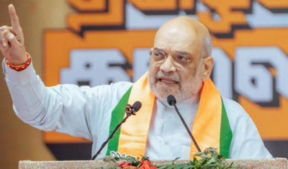 উত্তরবঙ্গে শাহী ধামাকা! কালিয়াগঞ্জে মেগা রোড-শো থেকে মমতাকে কড়া বার্তা কেন্দ্রীয় স্বরাষ্ট্রমন্ত্রীর উত্তরবঙ্গে শাহী ধামাকা! কালিয়াগঞ্জে মেগা রোড-শো থেকে মমতাকে কড়া বার্তা কেন্দ্রীয় স্বরাষ্ট্রমন্ত্রীর