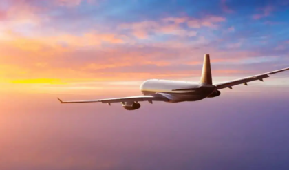 আকাশপথেও যুদ্ধের আগুন! দেড় লাখে ঠেকেছে লন্ডনের টিকিট, এক ধাক্কায় দ্বিগুণ আন্তর্জাতিক ফ্লাইটের দাম