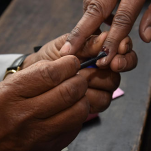 ভোটের দিন কি ছুটি মিলবে? রাজ্যবাসীর জন্য বড় ঘোষণা নির্বাচন কমিশনের!