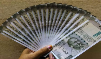 সেভিংস অ্যাকাউন্টে কত টাকা রাখা নিরাপদ? সীমা পেরোলেই কি বাড়িতে আসবে আয়কর নোটিশ?