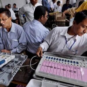 “জিতবে কে, ঠিক করবে ভাগ্য!”-EVM-এর যুগেও কেন টস করে বেছে নেওয়া হয় বিজয়ী প্রার্থীকে?
