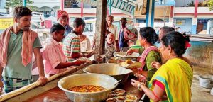 “৫ টাকায় রুই-কাতলা!”-আমজনতার পাতে এবার মাছ-ভাত তুলে দিচ্ছে বিজেপি সরকার?