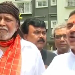 “আপনার তৈরি করা CM নিজেই আসবে…”-মিঠুনকে জড়িয়ে ধরে কী বললেন শুভেন্দু?