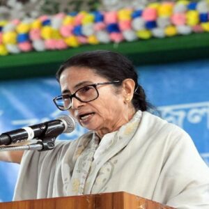 ‘বেশি বেড়েছিল কালীঘাটের ওসি!’ গৌতম দাসের বিরুদ্ধে রণংদেহি নেত্রী, কাউন্টডাউনের আগেই বড় ধমক! ‘বেশি বেড়েছিল কালীঘাটের ওসি!’ গৌতম দাসের বিরুদ্ধে রণংদেহি নেত্রী, কাউন্টডাউনের আগেই বড় ধমক!