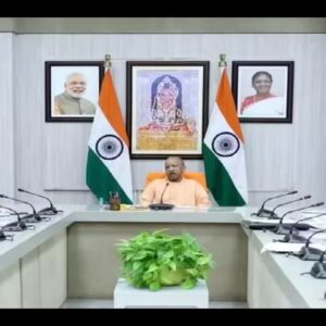 বিপজ্জনক গরম আর বৃষ্টির আকাল! কৃষকদের বাঁচাতে আসরে যোগী, ‘অ্যাকশন প্ল্যান’ জানলে অবাক হবেন! বিপজ্জনক গরম আর বৃষ্টির আকাল! কৃষকদের বাঁচাতে আসরে যোগী, ‘অ্যাকশন প্ল্যান’ জানলে অবাক হবেন!