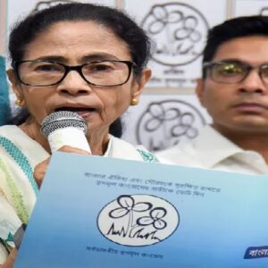 শেয়ার বাজার বাঁচাতে সাজানো খেলা? এক্সিট পোল ও ইভিএম বদল নিয়ে এজেন্টদের চরম সতর্কবার্তা মমতার!