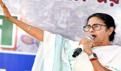 ‘বাইরের খাবার খাবেন না, কিছু মিশিয়ে দিতে পারে!’ ফল ঘোষণার আগে বিস্ফোরক মমতা ও অভিষেক