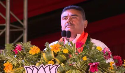 বাংলায় এবার জাতীয় শিক্ষানীতি! ছাত্রদের জন্য বাম্পার ‘বিবেকানন্দ স্কলারশিপ’ চালুর মেগা ঘোষণা শুভেন্দুর বাংলায় এবার জাতীয় শিক্ষানীতি! ছাত্রদের জন্য বাম্পার ‘বিবেকানন্দ স্কলারশিপ’ চালুর মেগা ঘোষণা শুভেন্দুর