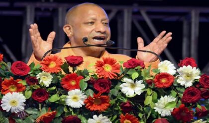 রামলালার চরণে এবার অযোধ্যারই সেরা ফুল! যোগী সরকারের মেগা উদ্যোগে তৈরি হচ্ছে রাজ্যের প্রথম ‘ফ্লাওয়ার সেন্টার’! রামলালার চরণে এবার অযোধ্যারই সেরা ফুল! যোগী সরকারের মেগা উদ্যোগে তৈরি হচ্ছে রাজ্যের প্রথম ‘ফ্লাওয়ার সেন্টার’!