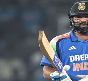 ২০২৭ বিশ্বকাপের আগে টিম ইন্ডিয়ায় ওপেনার বদলের মেগা সংকেত! রোহিতের জায়গায় কে হচ্ছেন শুভমনের নতুন পার্টনার? ২০২৭ বিশ্বকাপের আগে টিম ইন্ডিয়ায় ওপেনার বদলের মেগা সংকেত! রোহিতের জায়গায় কে হচ্ছেন শুভমনের নতুন পার্টনার?