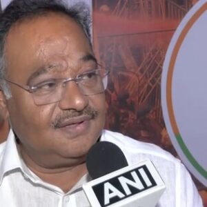“আমাদের মহিলাদের ধর্ষণ করা হয়েছে, বাড়ি ভাঙা হয়েছে!” গণনার আগে পুরোনো ক্ষত মনে করিয়ে বিস্ফোরক শমীক