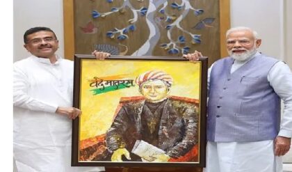 মুখ্যমন্ত্রী-প্রধানমন্ত্রী বৈঠক: দিল্লি সফরে বড় কোনো সমীকরণ? তুঙ্গে রাজনৈতিক জল্পনা! মুখ্যমন্ত্রী-প্রধানমন্ত্রী বৈঠক: দিল্লি সফরে বড় কোনো সমীকরণ? তুঙ্গে রাজনৈতিক জল্পনা!