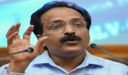 মহাকাশে ভারতই এখন গন্তব্য! ইউরোপ-আমেরিকার সংস্থাগুলিকে বড় ডাক ইসরোর প্রাক্তন চেয়ারম্যানের মহাকাশে ভারতই এখন গন্তব্য! ইউরোপ-আমেরিকার সংস্থাগুলিকে বড় ডাক ইসরোর প্রাক্তন চেয়ারম্যানের