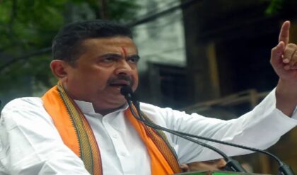 ‘ডায়মন্ডহারবার মডেল এখন তৃণমূলের হারবার মডেল!’ অভিষেককে বেনজির কটাক্ষ শুভেন্দুর ‘ডায়মন্ডহারবার মডেল এখন তৃণমূলের হারবার মডেল!’ অভিষেককে বেনজির কটাক্ষ শুভেন্দুর