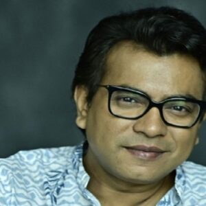 ‘ঘনিষ্ঠ বন্ধুরাও মুখ ফিরিয়েছিল’, ক্যারিয়ারের কঠিন দিন ও টলিপাড়ার রাজনীতি নিয়ে অকপট রুদ্রনীল ‘ঘনিষ্ঠ বন্ধুরাও মুখ ফিরিয়েছিল’, ক্যারিয়ারের কঠিন দিন ও টলিপাড়ার রাজনীতি নিয়ে অকপট রুদ্রনীল