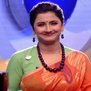 ‘দিদি নম্বর ১’ থেকে বিদায় নিচ্ছেন রচনা? নতুন সঞ্চালক হিসেবে ফিরছে টলিপাড়ার এই হিট জুটি! ‘দিদি নম্বর ১’ থেকে বিদায় নিচ্ছেন রচনা? নতুন সঞ্চালক হিসেবে ফিরছে টলিপাড়ার এই হিট জুটি!