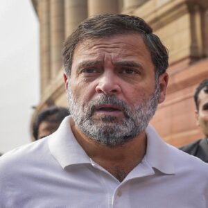 ‘রাহুল ভারতের নাগরিক নন!’ নাগরিকত্ব বাতিলের আর্জি নিয়ে হাইকোর্টে মামলা, তুঙ্গে রাজনৈতিক বিতর্ক