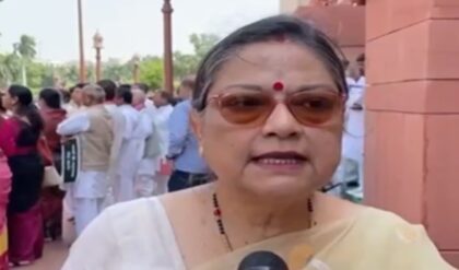 কল্যাণ বন্দ্যোপাধ্যায়ের বিরুদ্ধে তীব্র ক্ষোভ, তৃণমূলের সব দায়িত্ব থেকে ইস্তফা কাকলি ঘোষ দস্তিদারের কল্যাণ বন্দ্যোপাধ্যায়ের বিরুদ্ধে তীব্র ক্ষোভ, তৃণমূলের সব দায়িত্ব থেকে ইস্তফা কাকলি ঘোষ দস্তিদারের