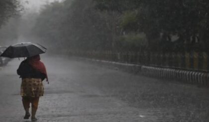 তপ্ত জ্যৈষ্ঠে কালবৈশাখীর ঝাপটা: ভিজবে বাংলা, কোথায় কোথায় লাল সতর্কতা? জানুন লেটেস্ট আপডেট তপ্ত জ্যৈষ্ঠে কালবৈশাখীর ঝাপটা: ভিজবে বাংলা, কোথায় কোথায় লাল সতর্কতা? জানুন লেটেস্ট আপডেট