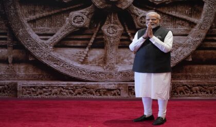 গুজরাট থেকে শুরু নজিরবিহীন জনসংযোগ! মোদীর শাসনকালের ১২ বছর পূর্তিতে কী পরিকল্পনা বিজেপির? গুজরাট থেকে শুরু নজিরবিহীন জনসংযোগ! মোদীর শাসনকালের ১২ বছর পূর্তিতে কী পরিকল্পনা বিজেপির?