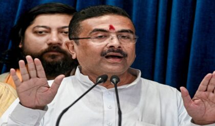 GTA শিক্ষক নিয়োগ দুর্নীতি: সুপ্রিম কোর্টের নির্দেশের অপেক্ষায় রাজ্য, নবান্ন থেকে বড় আপডেটে তোলপাড় GTA শিক্ষক নিয়োগ দুর্নীতি: সুপ্রিম কোর্টের নির্দেশের অপেক্ষায় রাজ্য, নবান্ন থেকে বড় আপডেটে তোলপাড়